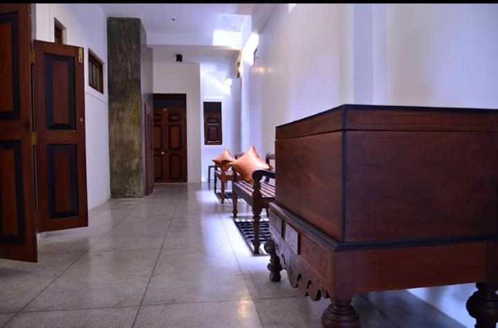 Katunayaka Lanka Bangla Inn Villas Restaurant & Travels מראה חיצוני תמונה